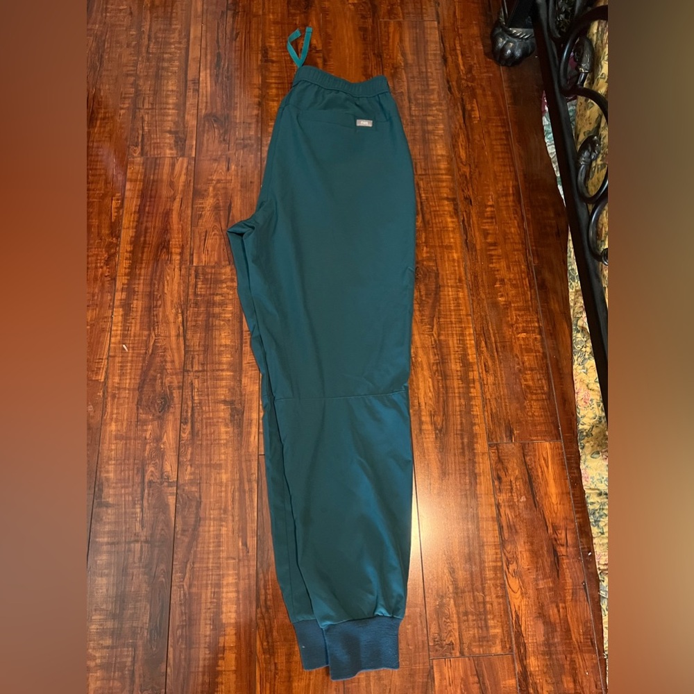 Figs Large jogger